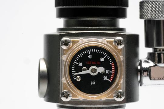 UNS Mini Dual Stage CO2 Regulator, CGA320 - Ultum Nature Systems - Image 5