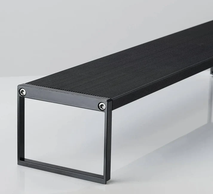 WRGB II Slim LED Light - Chihiros - Image 6